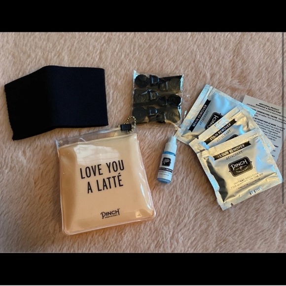 Pinch Provisions Pouch bundle - Picture 4 of 7